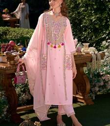 Women Floral Embroidered Regular Kurta with Trousers & With Dupatta