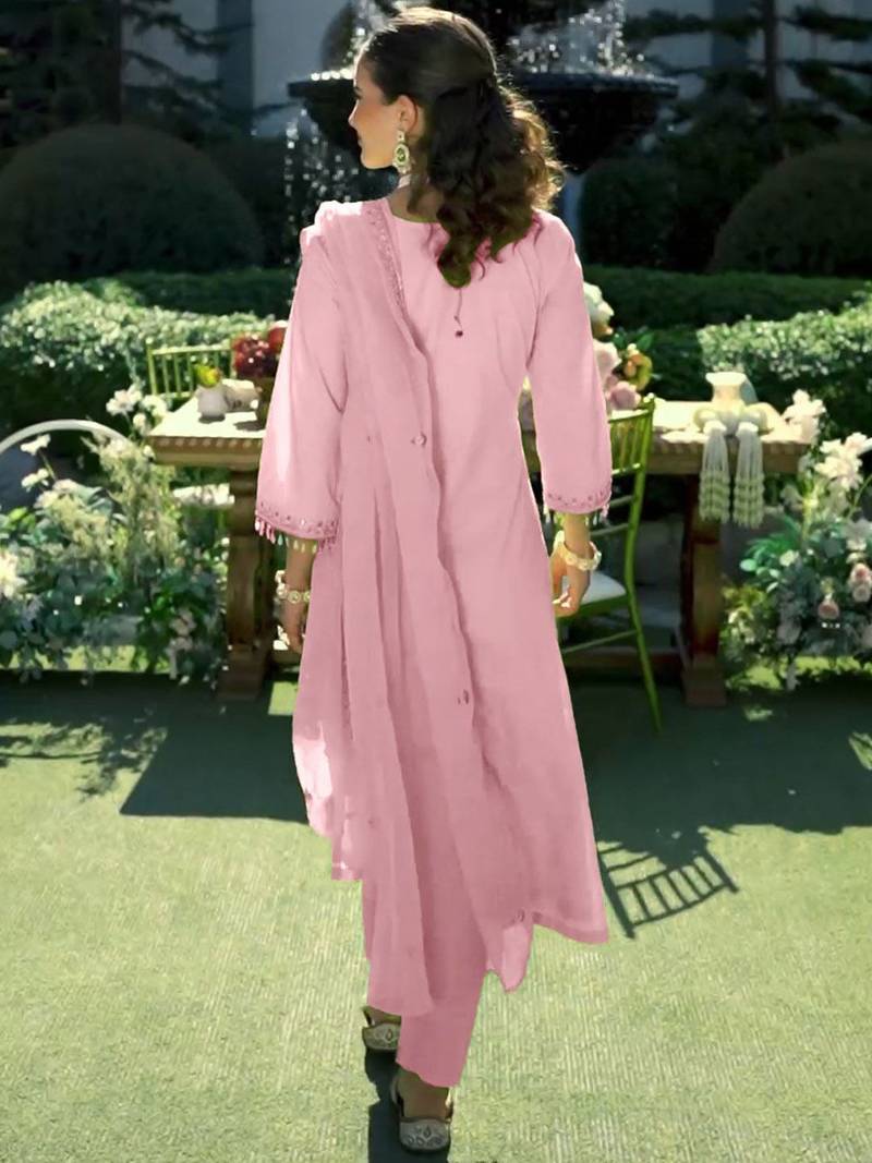 Women Floral Embroidered Regular Kurta with Trousers & With Dupatta