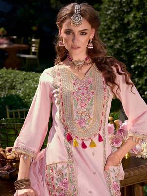 Women Floral Embroidered Regular Kurta with Trousers & With Dupatta 6