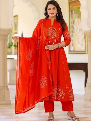 Women Floral Printed Regular Mirror Work Pure Cotton Kurta with Trousers & With Dupatta 5