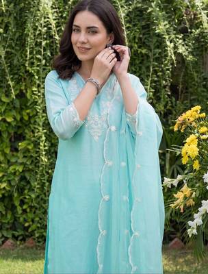 Women Ethnic Motifs Embroidered Regular Thread Work Liva Kurta with Trousers & With Dupatta 2
