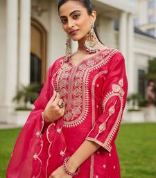 Women Ethnic Motifs Embroidered Panelled Kurta with Trousers & With Dupatta