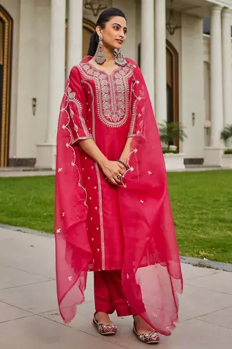 Women Ethnic Motifs Embroidered Panelled Kurta with Trousers & With Dupatta