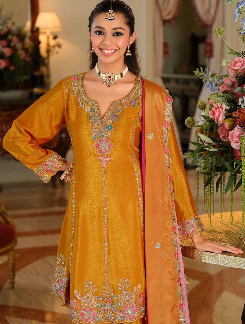 Women Ethnic Motifs Embroidered Regular Thread Work Kurta with Sharara & With Dupatta
