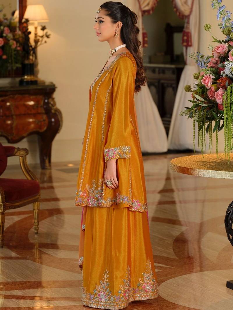 Women Ethnic Motifs Embroidered Regular Thread Work Kurta with Sharara & With Dupatta