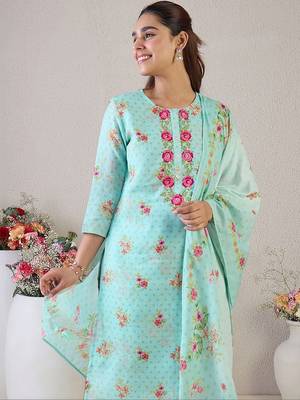 Women Floral Embroidered Regular Thread Work Linen Kurta with Trousers & With Dupatta 6