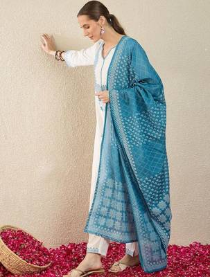 Women Ethnic Motifs Embroidered Regular Thread Work Pure Cotton Kurta with Trousers & With Dupatta 4
