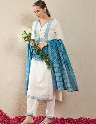 Women Ethnic Motifs Embroidered Regular Thread Work Pure Cotton Kurta with Trousers & With Dupatta 7