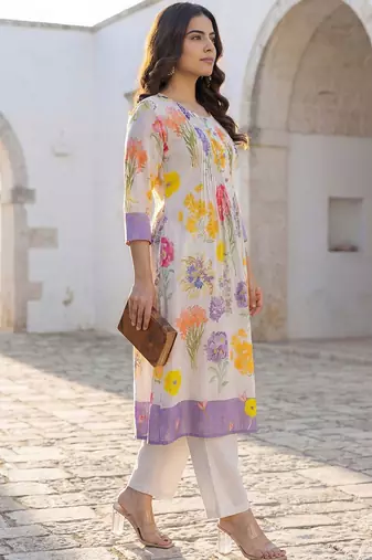Women Floral Printed Pleated Pure Cotton Kurta with Trousers