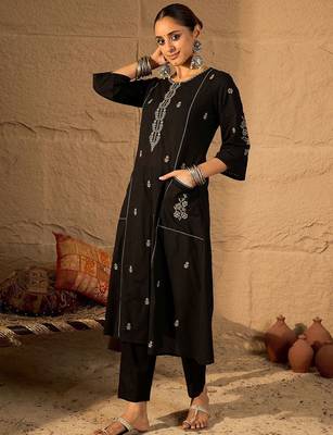 Floral Embroidered Round Neck Pure Cotton Thread Work A-Line Kurta & Trousers 4