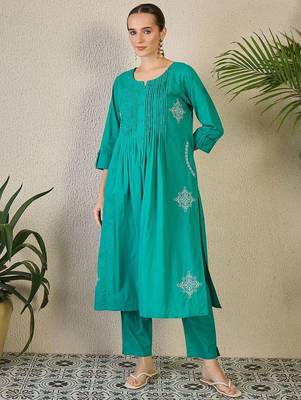 Ethnic Motifs Embroidered Thread Work Pure Cotton Kurta with Trousers 2