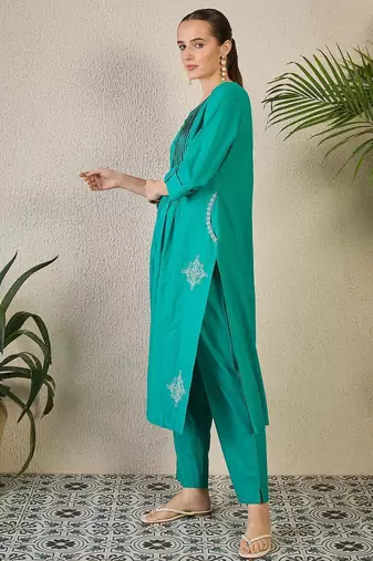 Ethnic Motifs Embroidered Thread Work Pure Cotton Kurta with Trousers