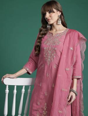 Ethnic Motifs Embroidered Gotta Patti Kurta with Trousers & Dupatta 1