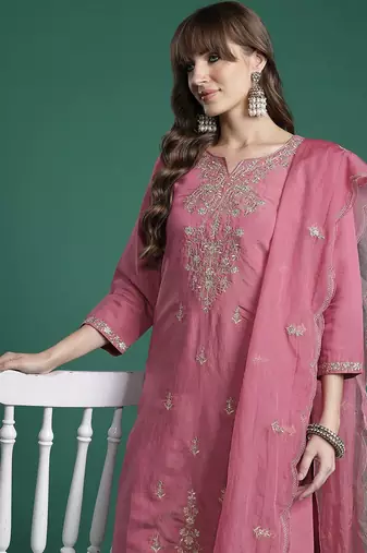 Ethnic Motifs Embroidered Gotta Patti Kurta with Trousers & Dupatta