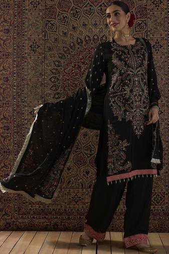 Ethnic Motifs Embroidered Thread Work Kurta With Palazzos & Dupatta