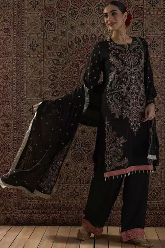 Ethnic Motifs Embroidered Thread Work Kurta With Palazzos & Dupatta