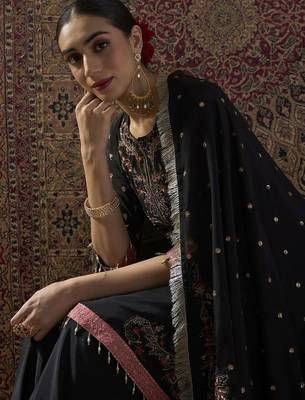 Ethnic Motifs Embroidered Thread Work Kurta With Palazzos & Dupatta 6