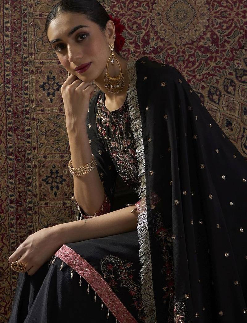 Ethnic Motifs Embroidered Thread Work Kurta With Palazzos & Dupatta
