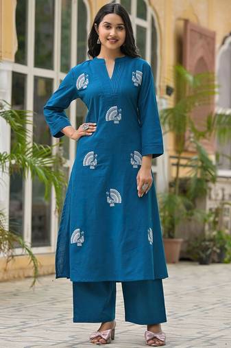 Animal Embroidered Regular Thread Work  Cotton Kurta With Palazzos