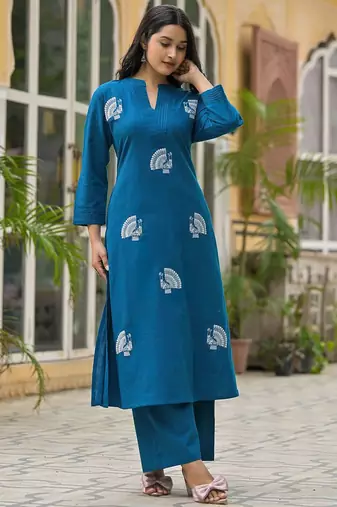 Animal Embroidered Regular Thread Work Pure Cotton Kurta With Palazzos