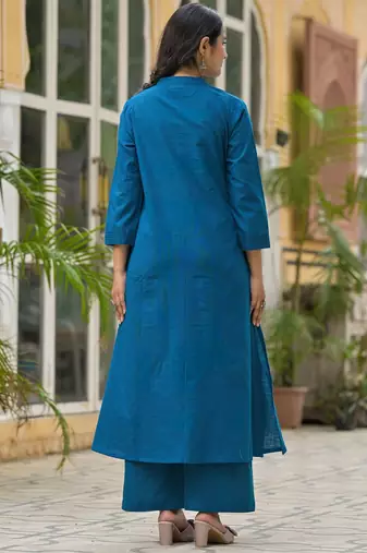 Animal Embroidered Regular Thread Work Pure Cotton Kurta With Palazzos