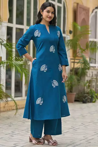 Animal Embroidered Regular Thread Work Pure Cotton Kurta With Palazzos