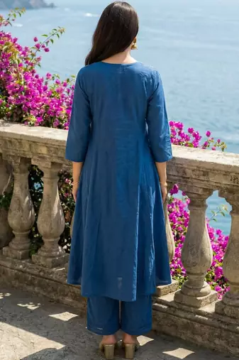 Women Ethnic Motifs Embroidered Empire Thread Work Pure Cotton Kurta with Palazzos