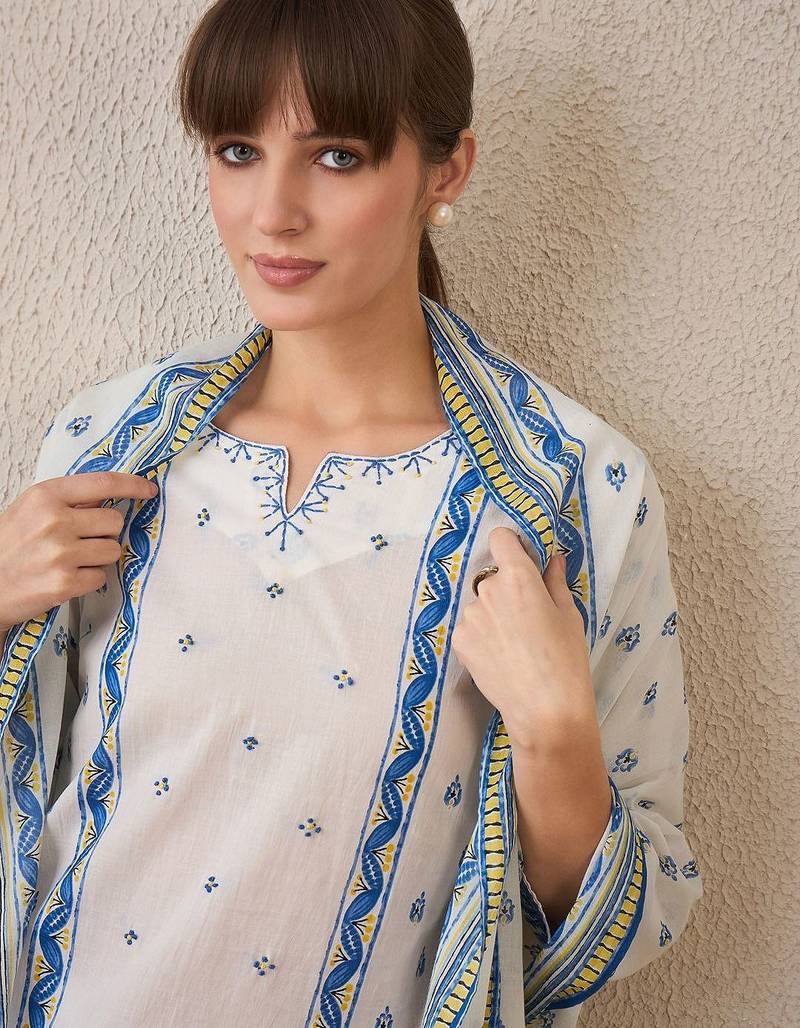 Floral Printed Pure Cotton Straight Kurta With Trousers & Dupatta