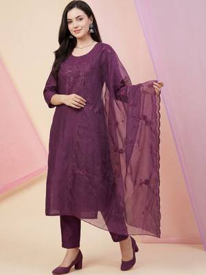 Women Ethnic Motifs Embroidered Regular Sequinned Kurta with Trousers & With Dupatta 6