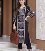 Women Ethnic Motifs Printed Regular Kurta with Trousers