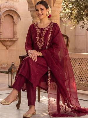 Women Ethnic Motifs Embroidered Regular Thread Work Kurta with Trousers & With Dupatta 1