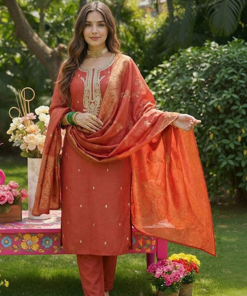 Women Ethnic Motifs Embroidered Regular Thread Work Kurta with Trousers & With Dupatta