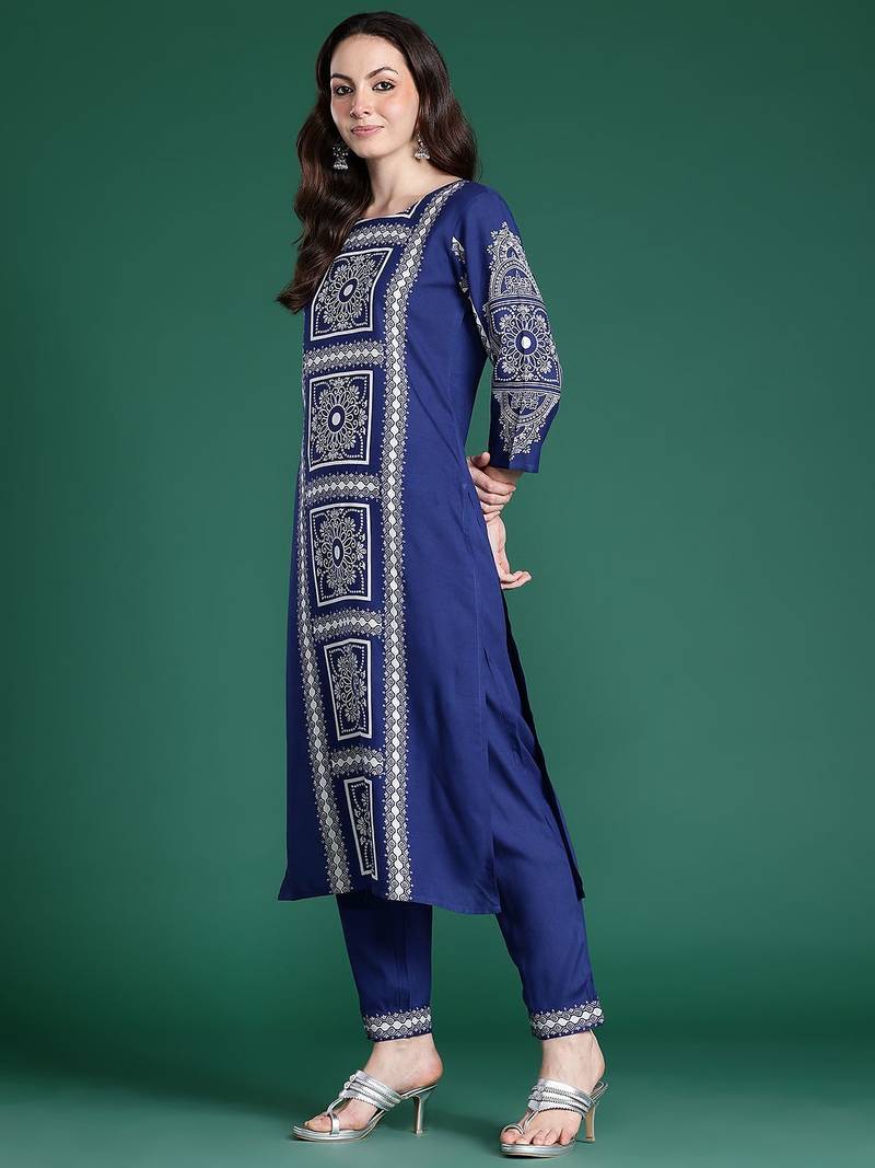 Floral Printed Regular Kurta with Trousers