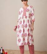 Floral Printed Notch Neck A-Line Pure Cotton Kurta With Trousers