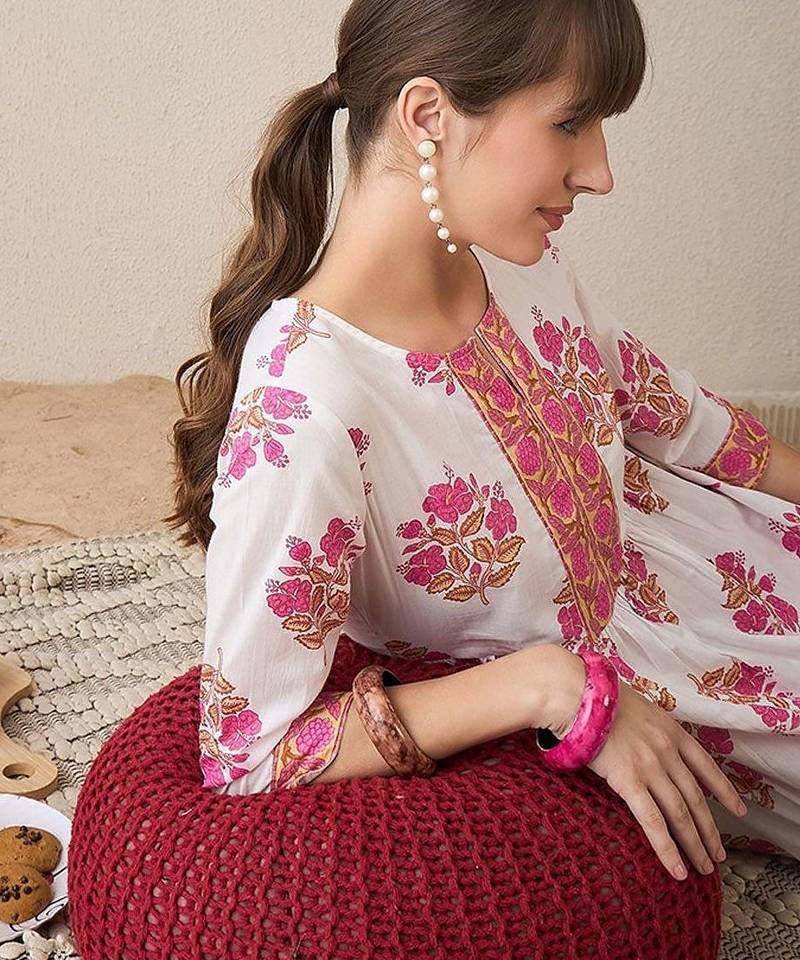 Floral Printed Notch Neck A-Line Pure Cotton Kurta With Trousers