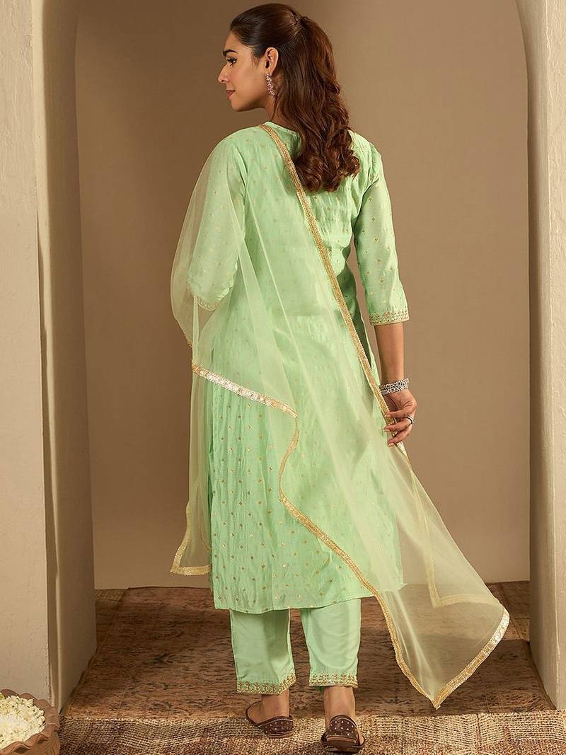 Floral Embroidered Chanderi Silk Straight Kurta With Trousers & Dupatta