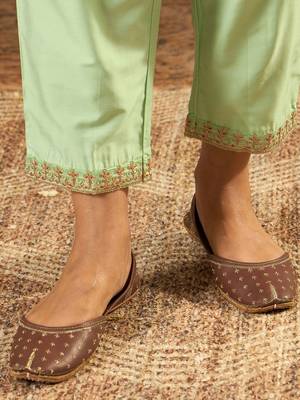 Floral Embroidered Chanderi Silk Straight Kurta With Trousers & Dupatta 7