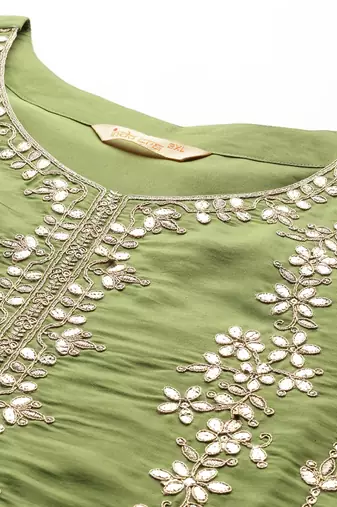 Plus Size Green Embroidered Straight Kurta Trousers With Dupatta Set