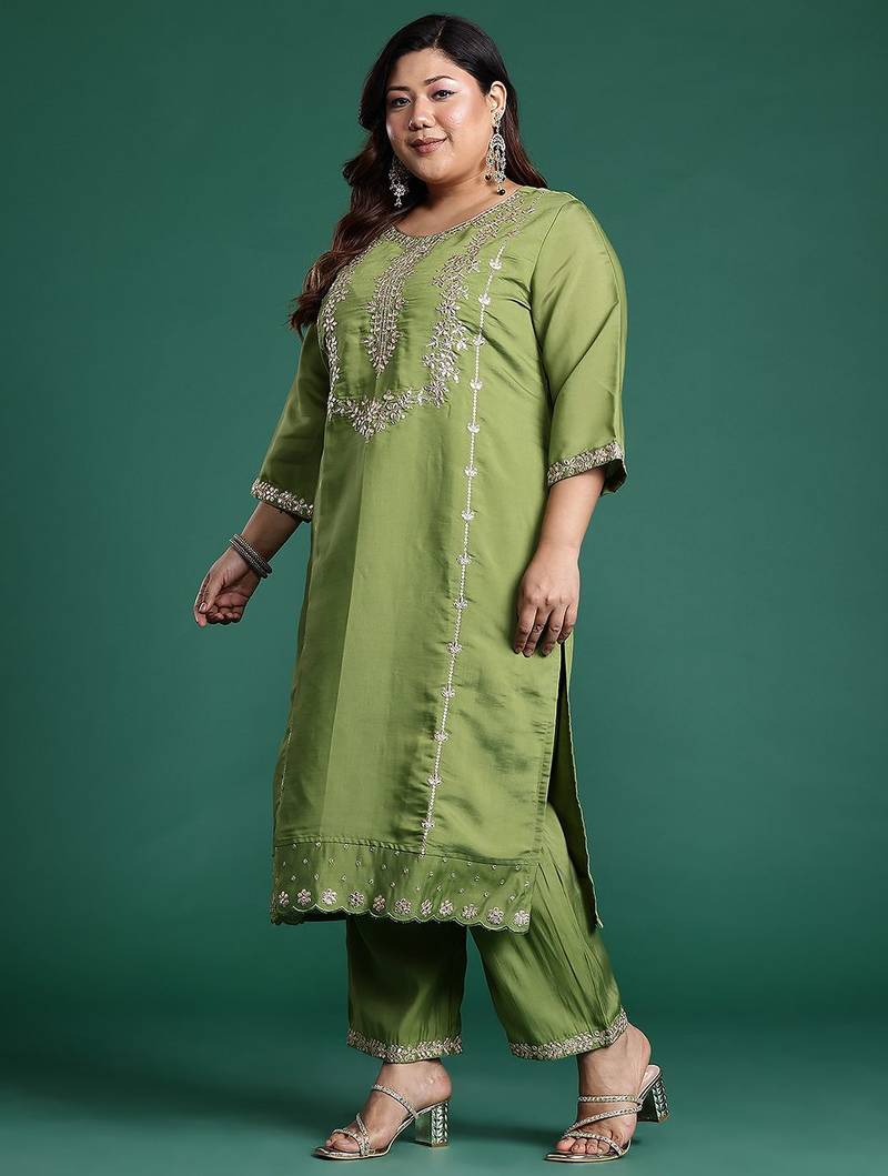 Plus Size Green Embroidered Straight Kurta Trousers With Dupatta Set