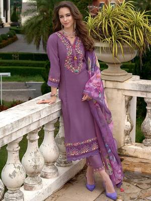 Floral Embroidered A-Line Kurta With Trousers & Dupatta 1
