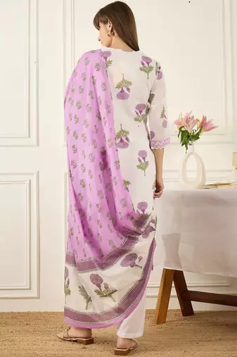 Floral Printed V-Neck Thread Work Pure Cotton Kurta With Trousers & Dupatta