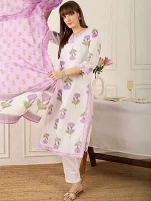 Floral Printed V-Neck Thread Work Pure Cotton Kurta With Trousers & Dupatta 4