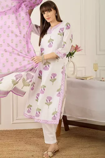 Floral Printed V-Neck Thread Work Pure Cotton Kurta With Trousers & Dupatta