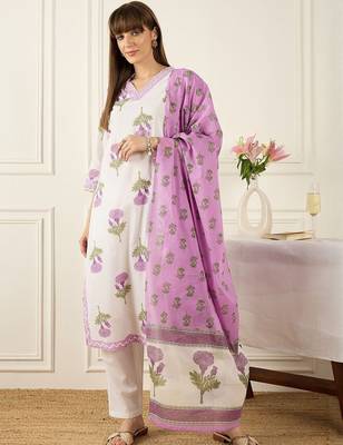 Floral Printed V-Neck Thread Work Pure Cotton Kurta With Trousers & Dupatta 5
