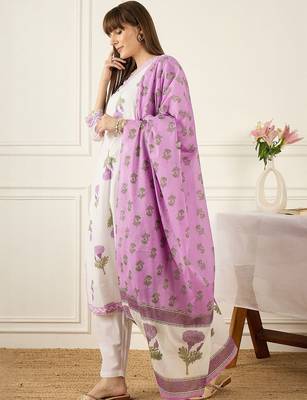 Floral Printed V-Neck Thread Work Pure Cotton Kurta With Trousers & Dupatta 6