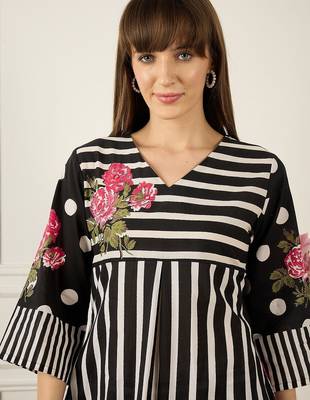 Floral Printed Thread Work Pure Cotton Kurta With Palazzos 2