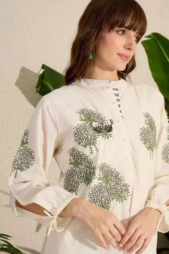 Adults-Women Woven Design Embroidered Cotton Kurta with Trousers