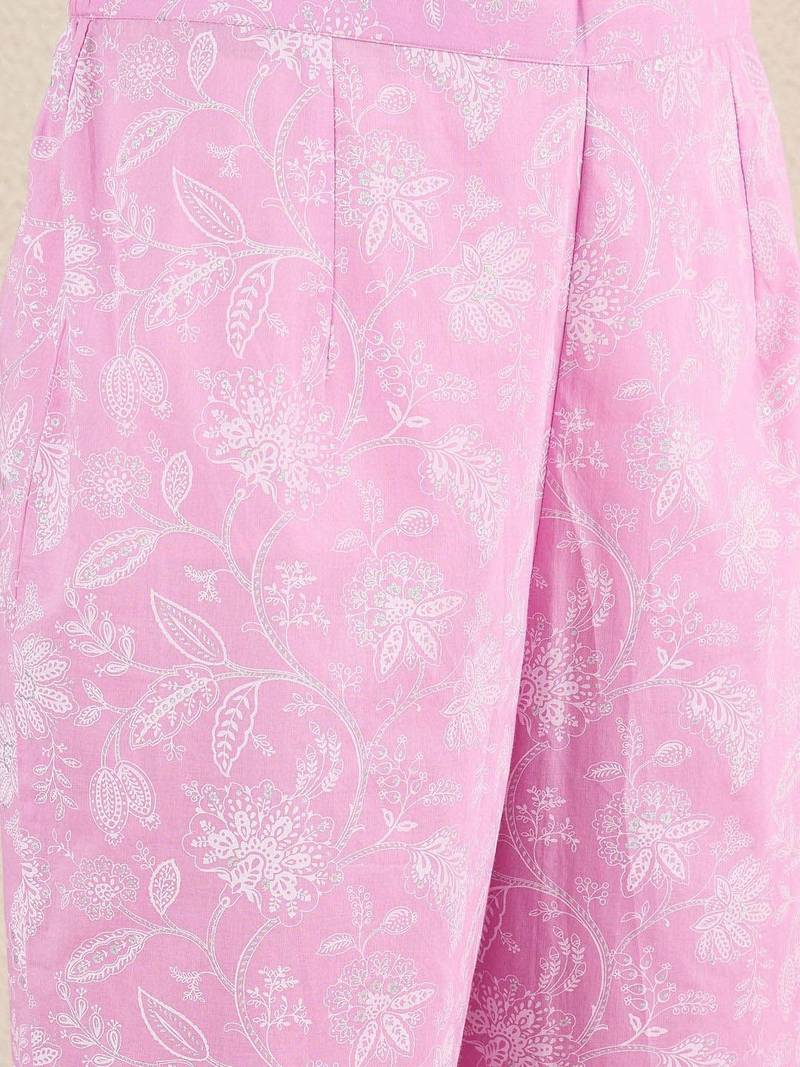Women Floral Printed Cotton Kurta with Trousers