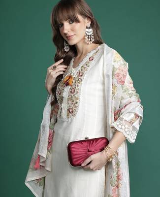 Floral Embroidered Regular Linen Kurta with Trousers & Dupatta 1