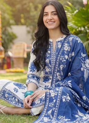 Women Floral Printed Cotton Kurta with Trousers & Dupatta 1